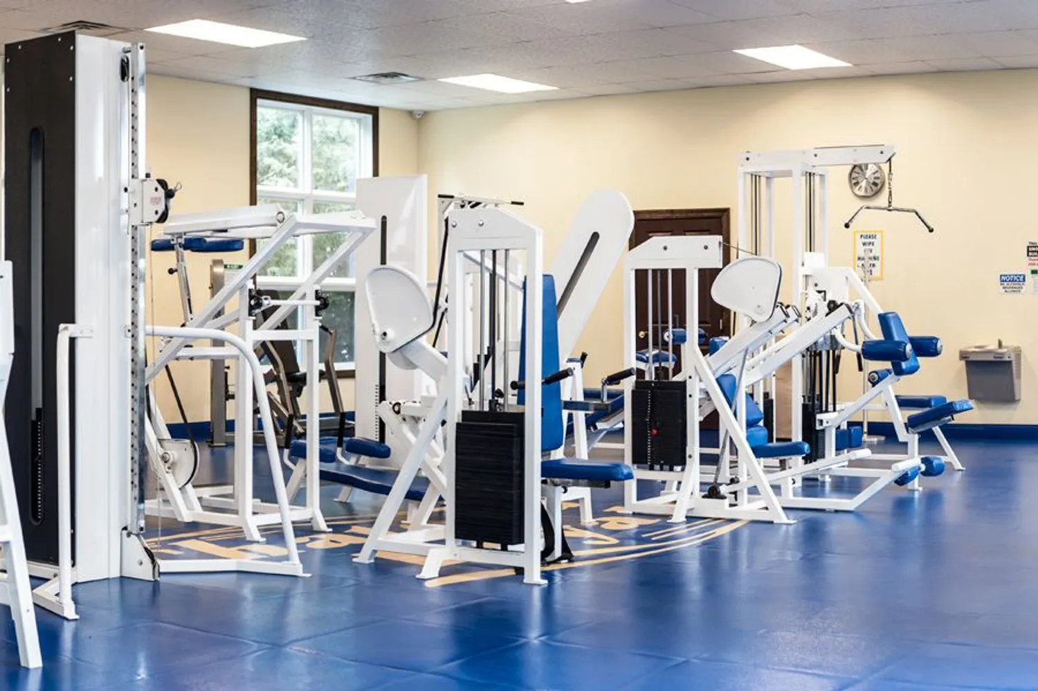 Chateau Royale Apartments